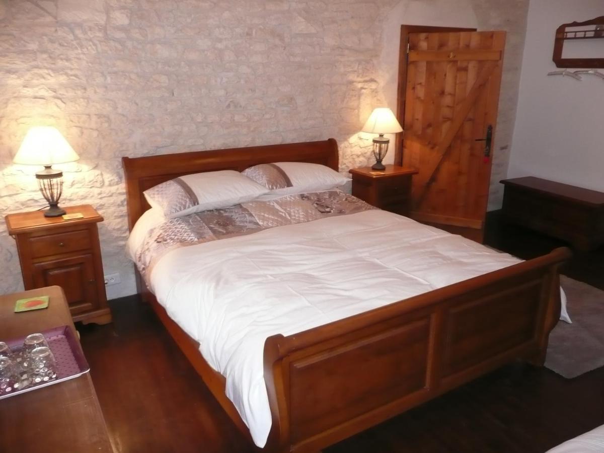 Bed and Breakfast Maison Blanc Gibourne Экстерьер фото