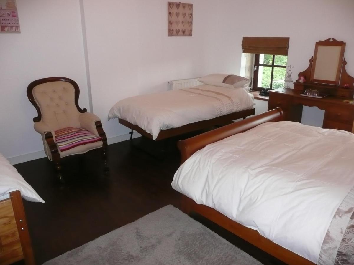 Bed and Breakfast Maison Blanc Gibourne Экстерьер фото