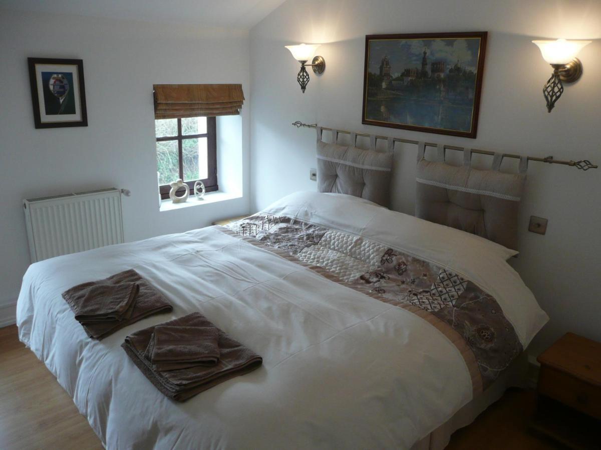 Bed and Breakfast Maison Blanc Gibourne Номер фото